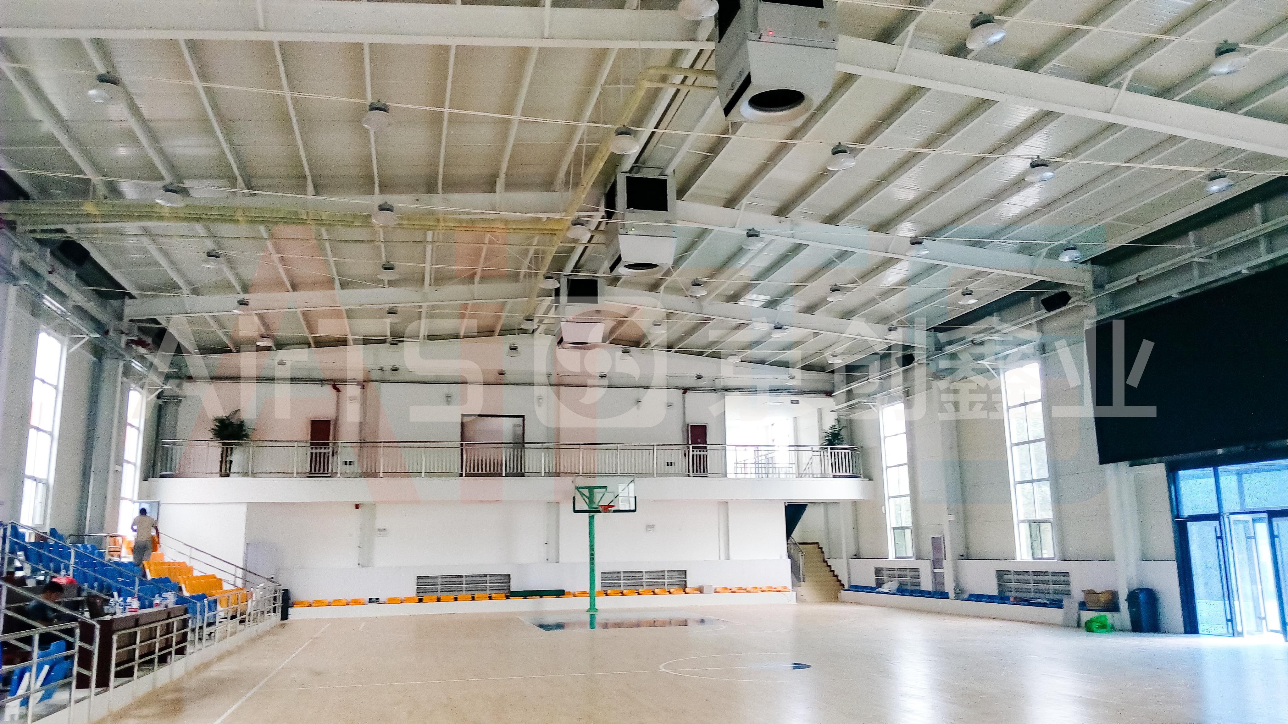 體育場館采暖降溫應(yīng)用展示—AirTS京創(chuàng)鑫業(yè)高大空間專用多聯(lián)空調(diào)